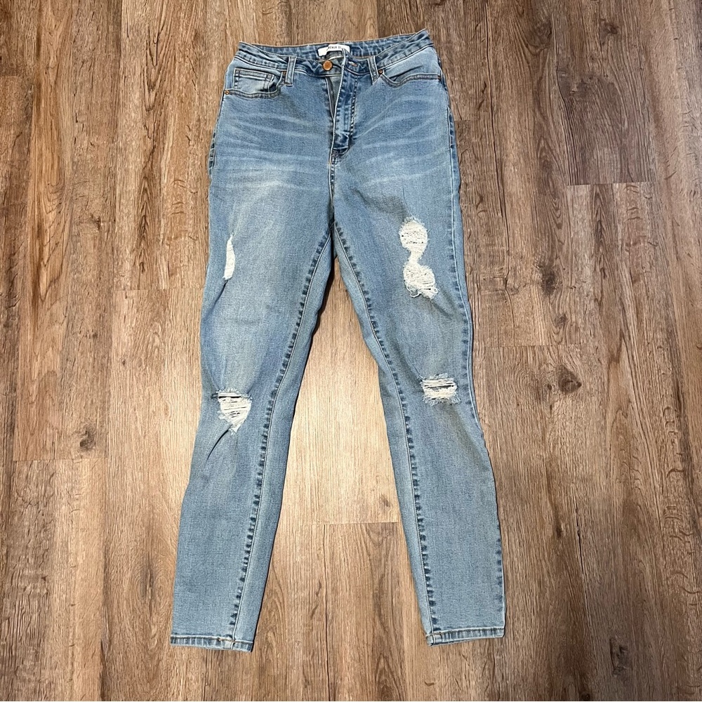 Forever 21 High Rise Ripped Skinny Jeans